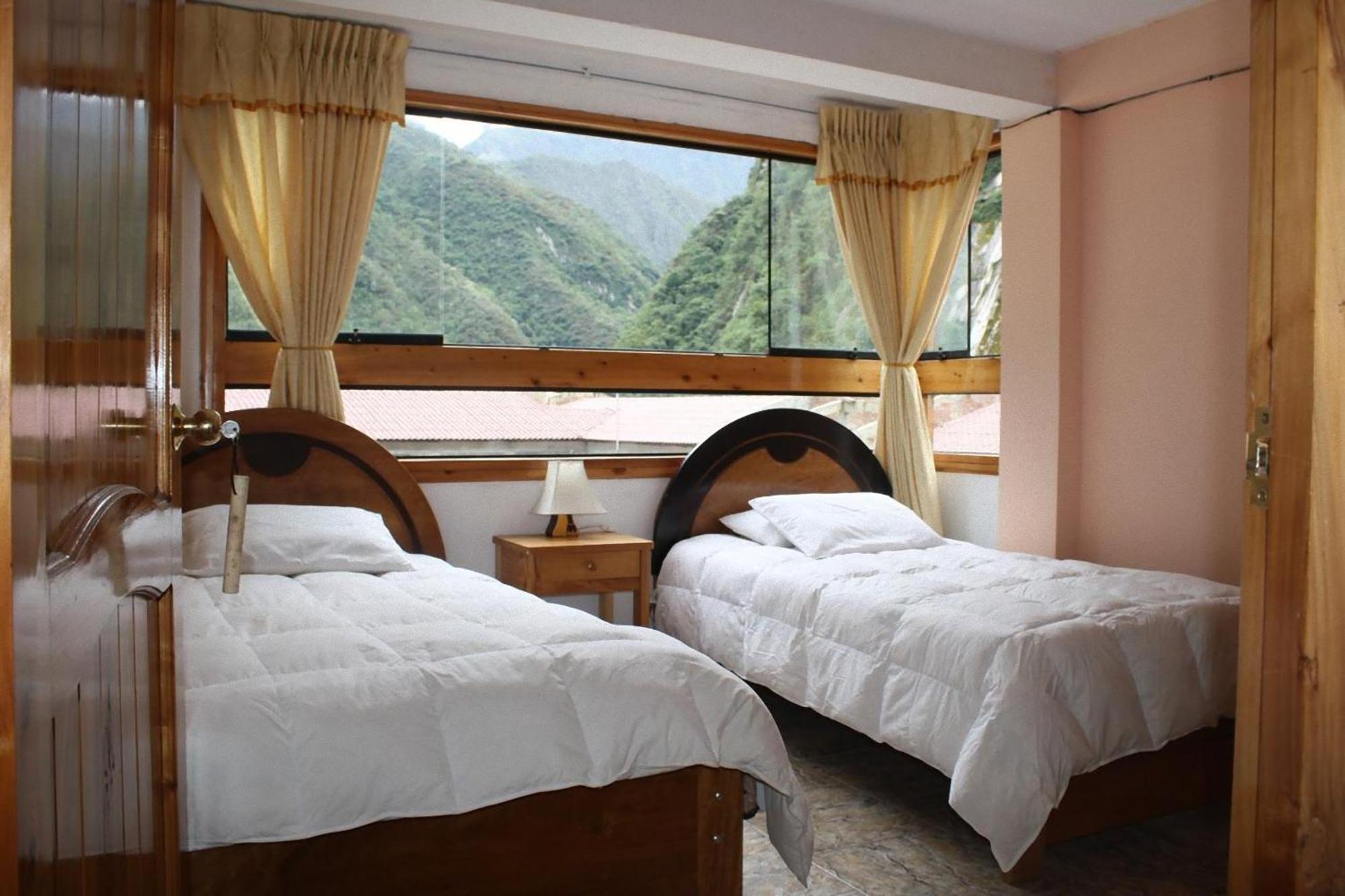 Hostal Wachuma B&B Machu Picchu Exterior photo